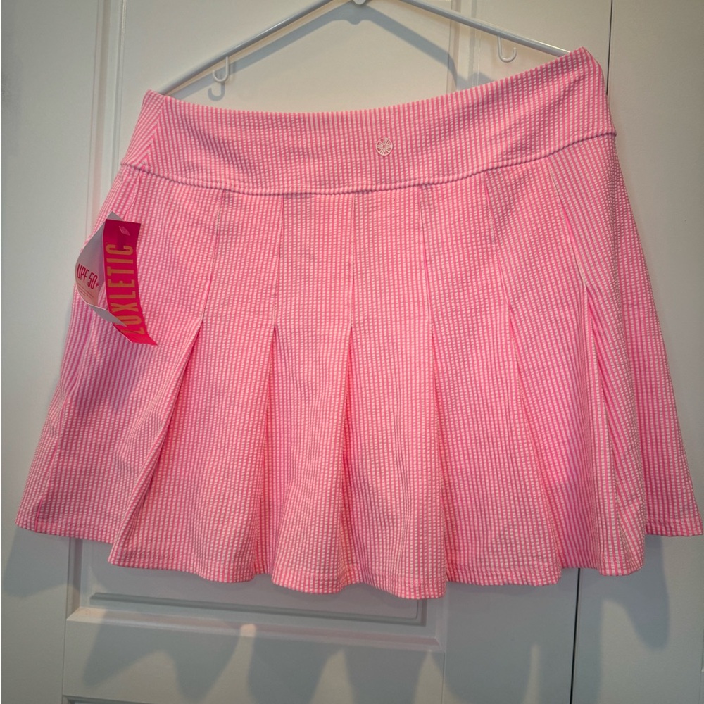 Lilly Pulitzer Priska Skort in Havana Pink performance seersucker - Picture 6 of 7